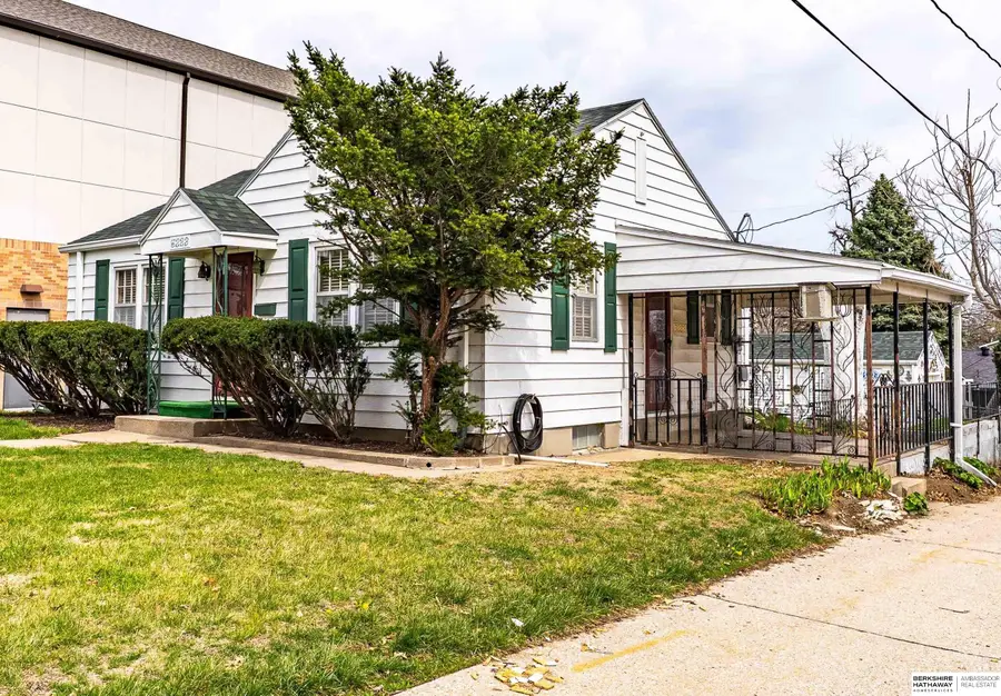 5223 S 81st Street, Ralston, NE 68127 - #2