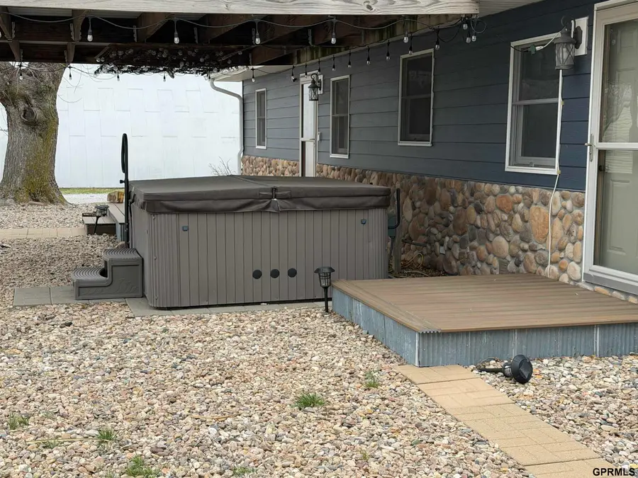 509 2 Road, Henderson, NE 68365 - #2