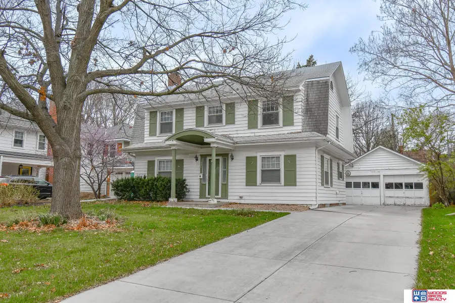 1301 N 38th Street, Lincoln, NE 68503 - #2