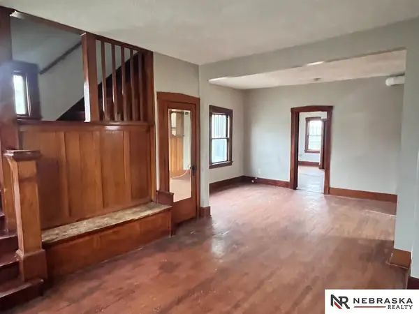 4506 Fort Street, Omaha, NE 68104