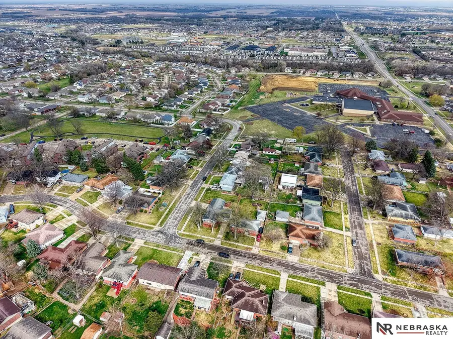 1641 N 76th Street, Lincoln, NE 68505 - #3