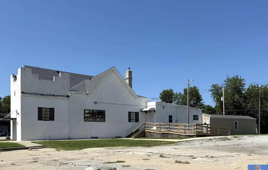 604 W Court Street, Beatrice, NE 68310 - #2