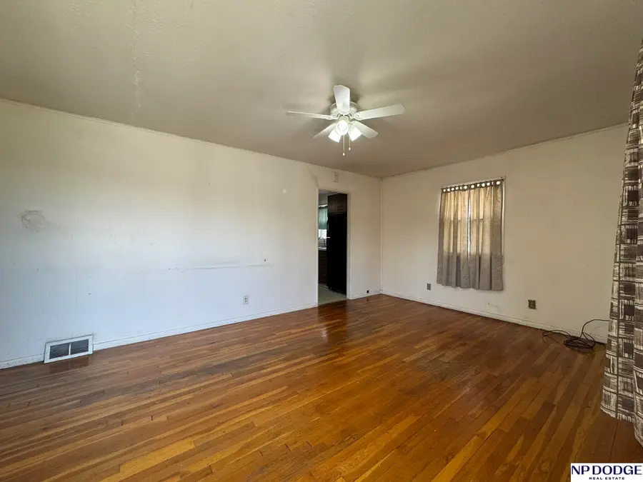 6325 Spaulding Street, Omaha, NE 68104 - #2