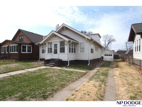 6906 N 24 Street, Omaha, NE 68112-3350