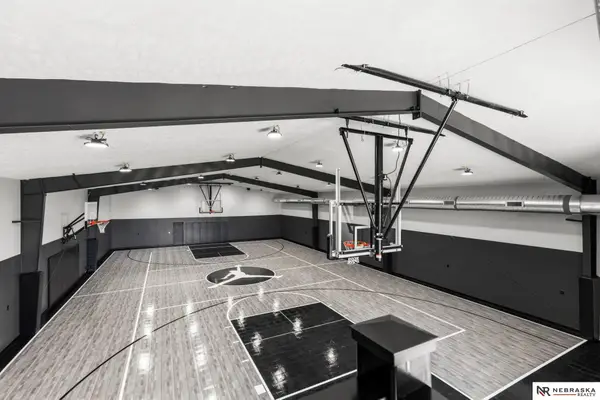 11919 N 184th Plaza, Bennington, NE 68007