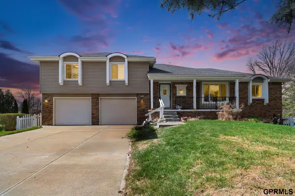 14741 Castelar Circle, Omaha, NE 68144