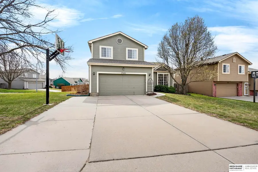 17651 H Street, Omaha, NE 68135 - #2