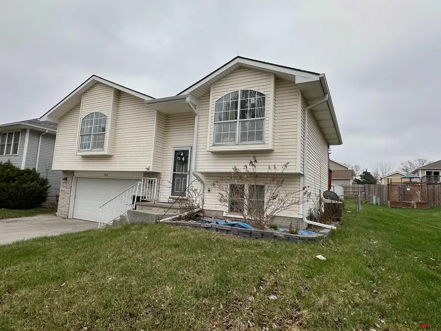 5716 N 20th Street, Lincoln, NE 68521 - #3