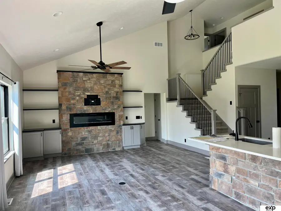 20505 Ogden Street, Elkhorn, NE 68022 - #2