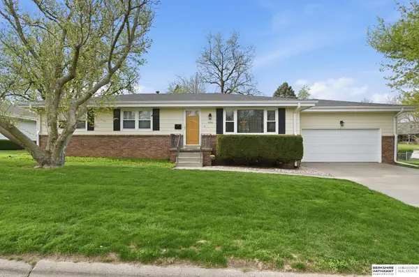 4941 Bancroft Street, Omaha, NE 68106
