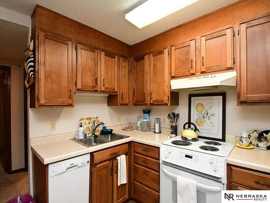 1540 Cotner Boulevard #B118, Lincoln, NE 68505 - #3