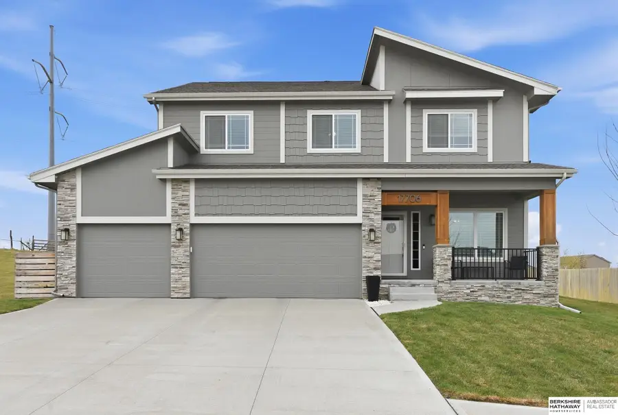 17706 Rampart Street, Omaha, NE 68136 - #2