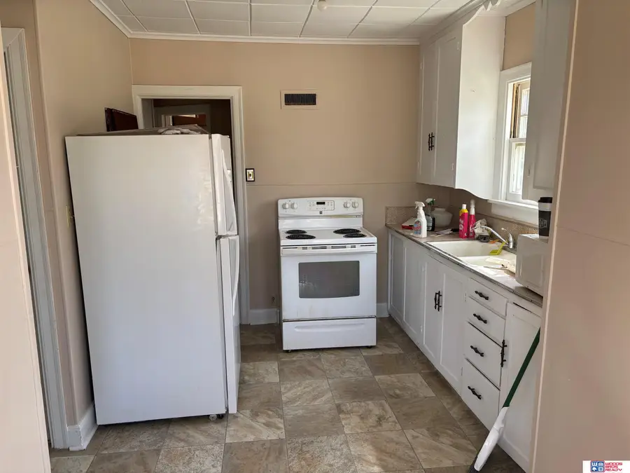 615-617 N 17th Street, Beatrice, NE 68310 - #3
