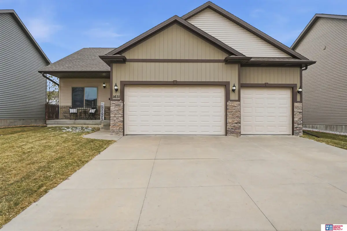 1631 Torreys Drive, Lincoln, NE 68521 - #1