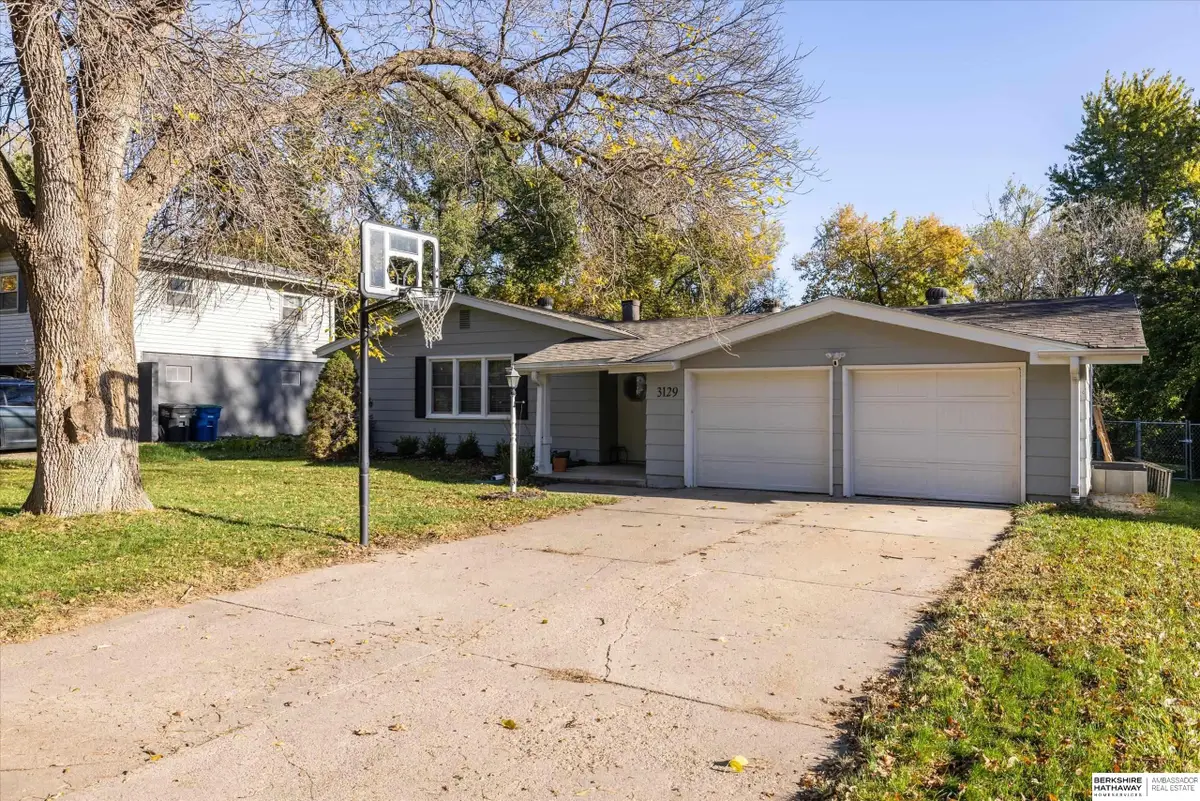 3129 Cottonwood Lane, Omaha, NE 68134 - #1