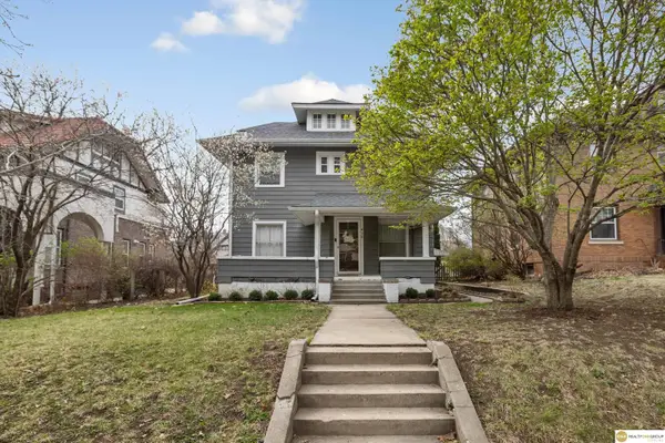 438 N 38 Avenue, Omaha, NE 68131