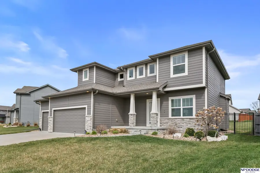 5216 Heartland Drive, Papillion, NE 68133 - #2