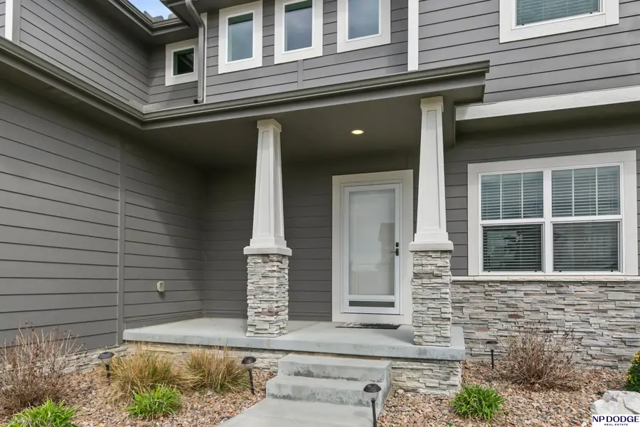 5216 Heartland Drive, Papillion, NE 68133 - #3