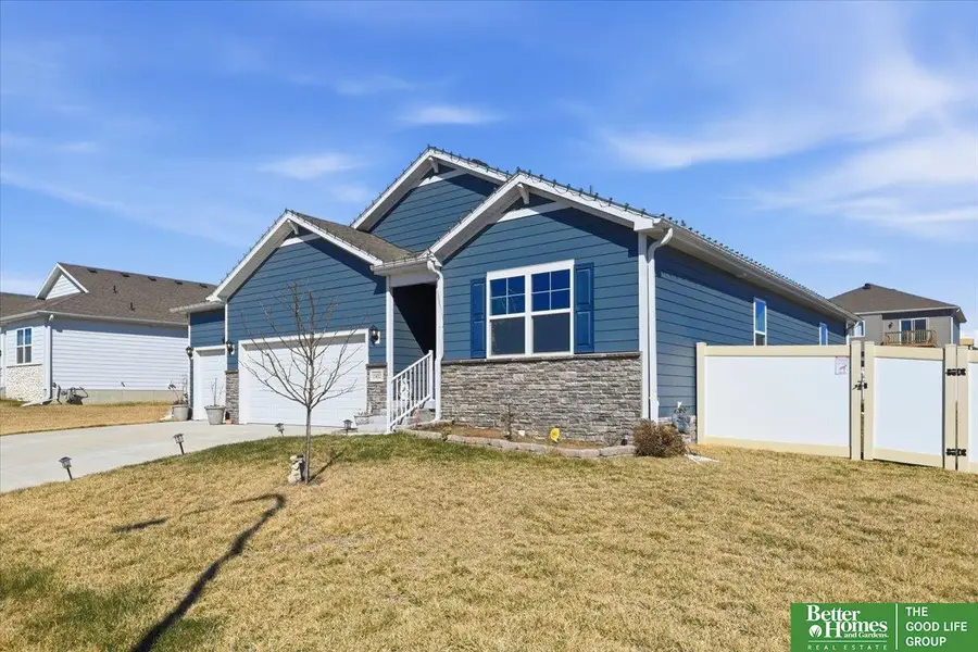 11452 Sunburst Drive, Papillion, NE 68046 - #2