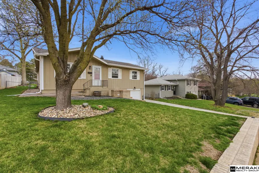 8222 Gold Street, Omaha, NE 68124 - #2