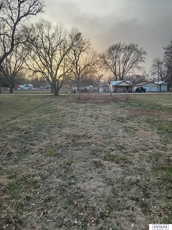 924 West Street, Fairbury, NE 68352