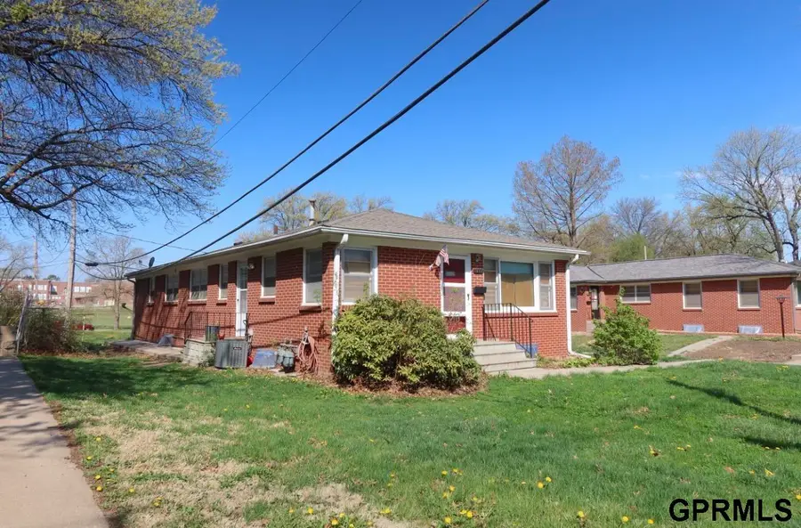 1035-1033 S 40th Street, Lincoln, NE 68510 - #2