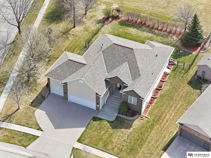 5460 Rockford Drive, Lincoln, NE 68521 - #2