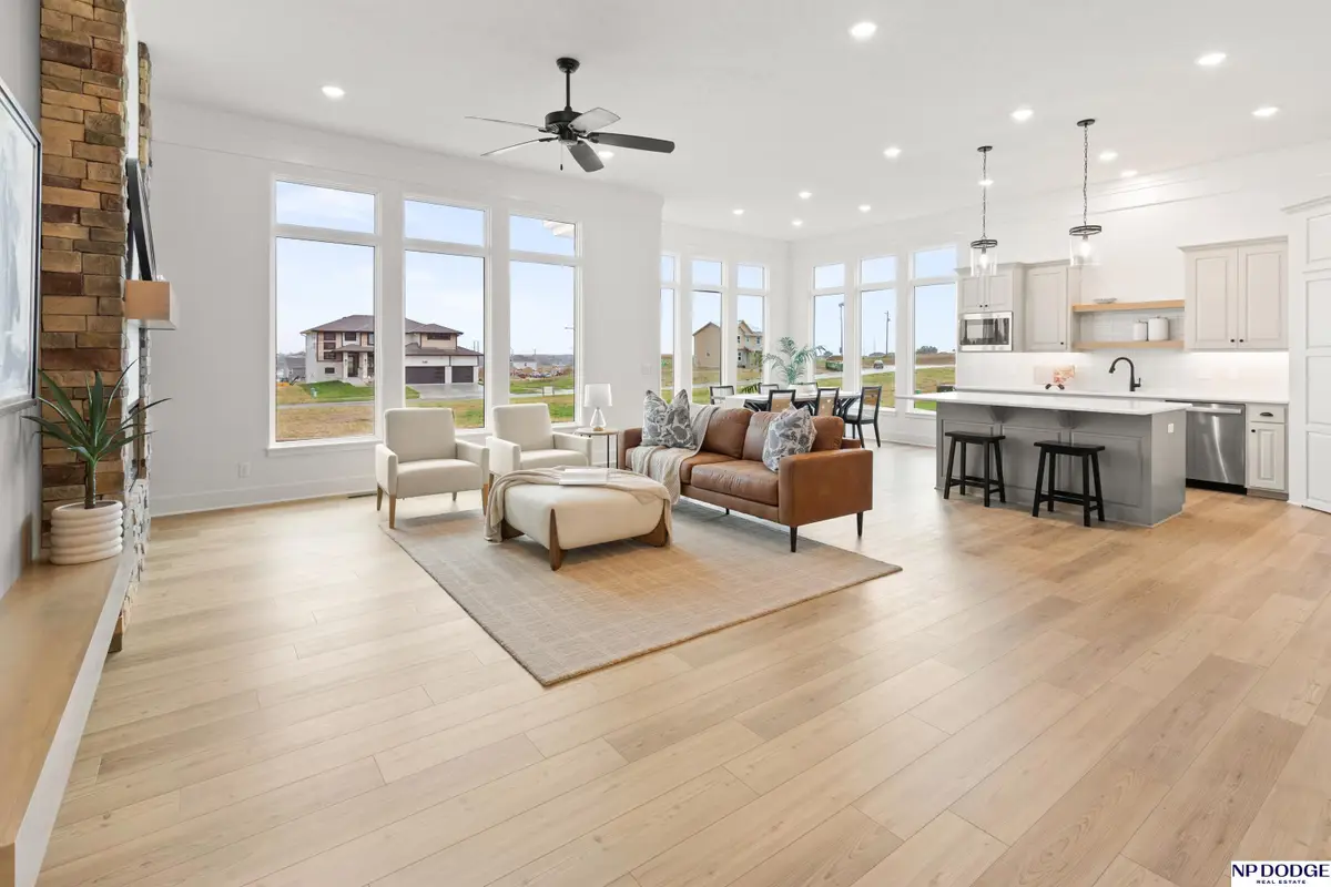 5405 N 190th Street, Elkhorn, NE 68022 - #1