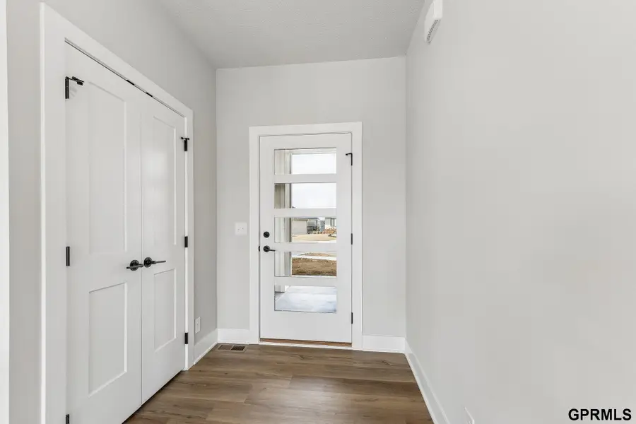 5705 N 197 Avenue, Elkhorn, NE 68022 - #2