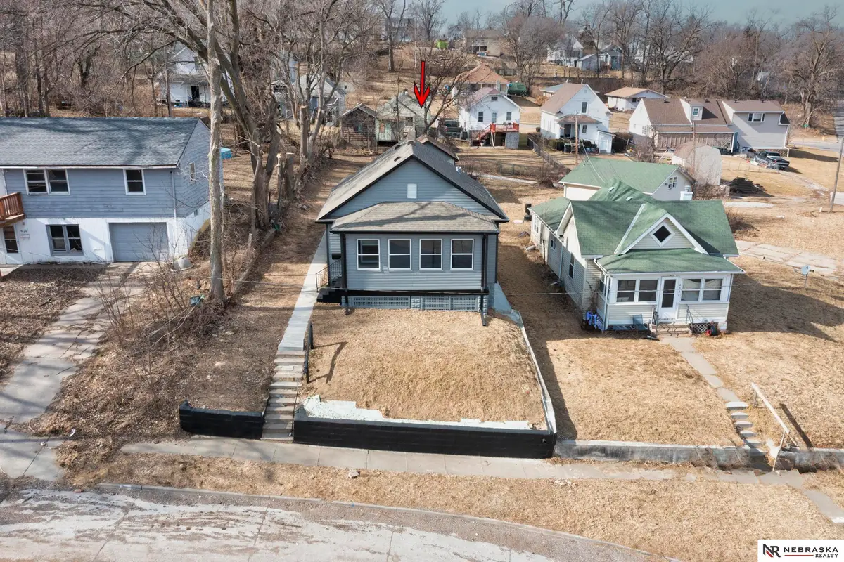 4930 N 33rd Avenue, Omaha, NE 68111 - #1
