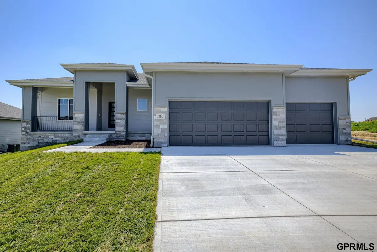 21816 Buchanan Parkway, Gretna, NE 68028 - #1