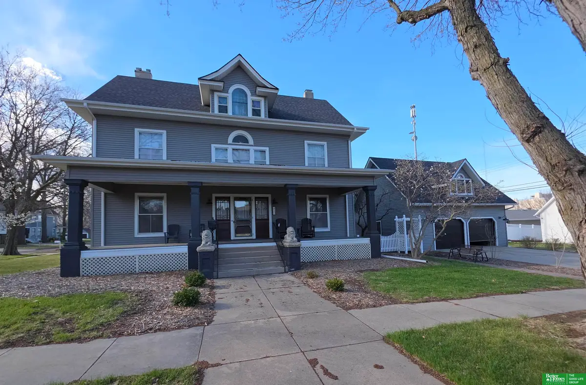 420 E 7th Street, York, NE 68467 - #1