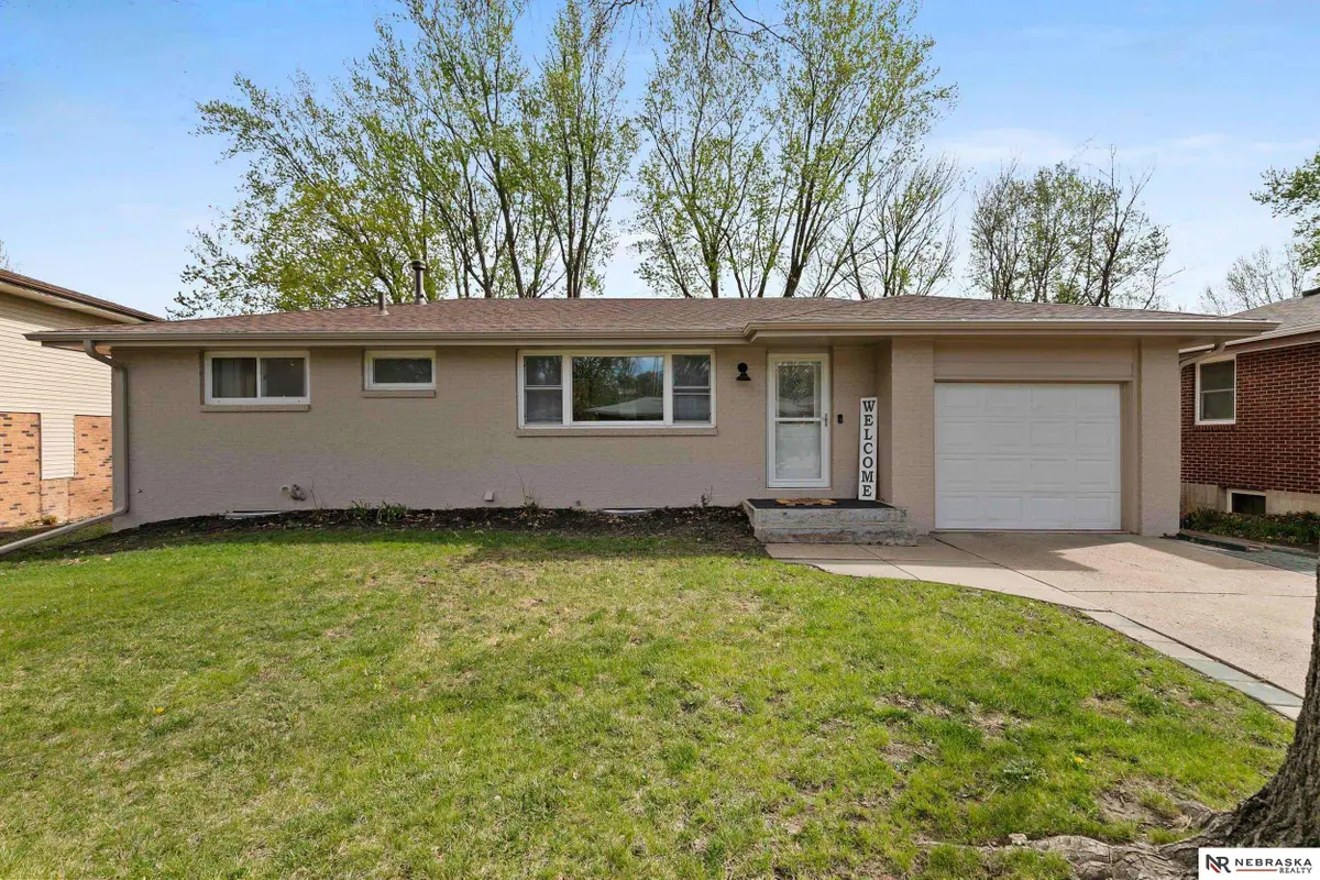 7941 Steinway Road, Lincoln, NE 68505 - #1