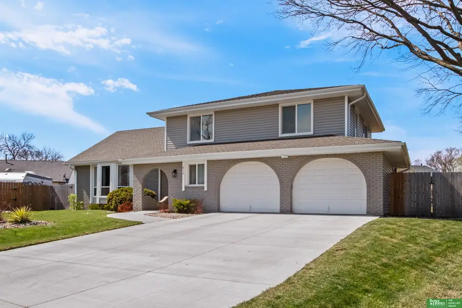 810 Galway Circle, Papillion, NE 68046 - #2