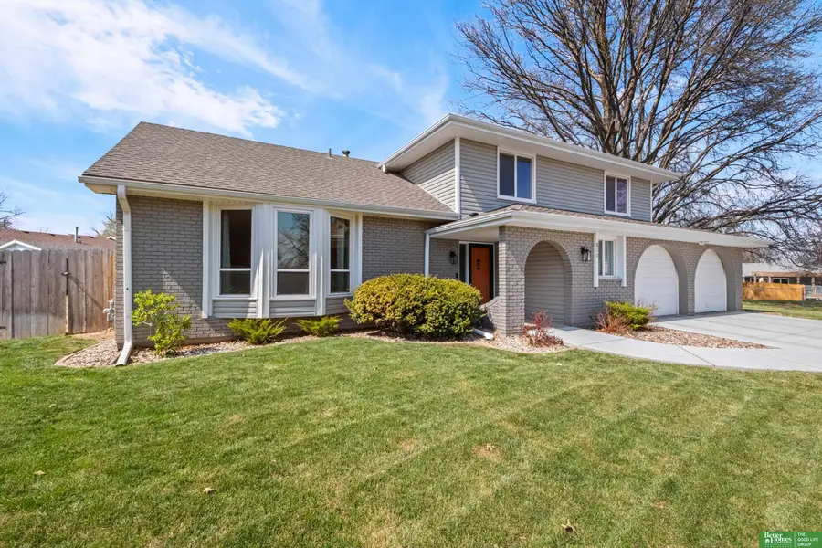 810 Galway Circle, Papillion, NE 68046 - #3