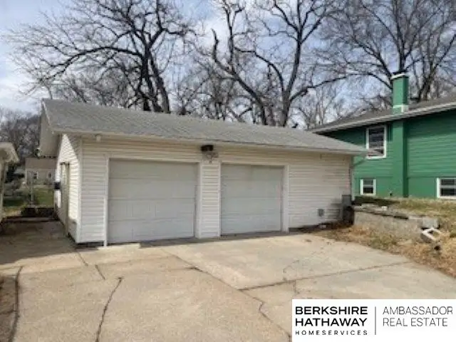 902 W 24th Avenue, Bellevue, NE 68005 - #3