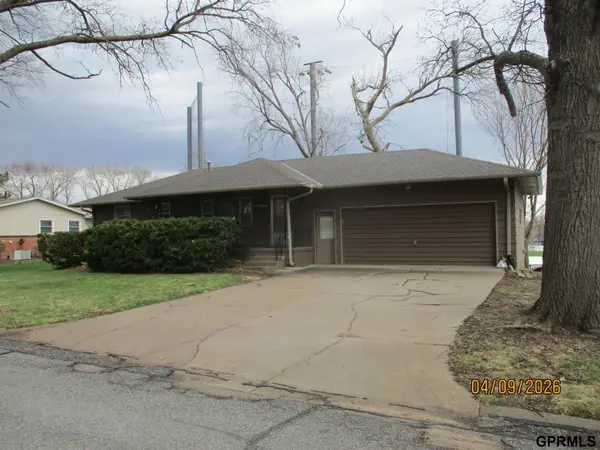 1352 Prospect Avenue, Blair, NE 68008