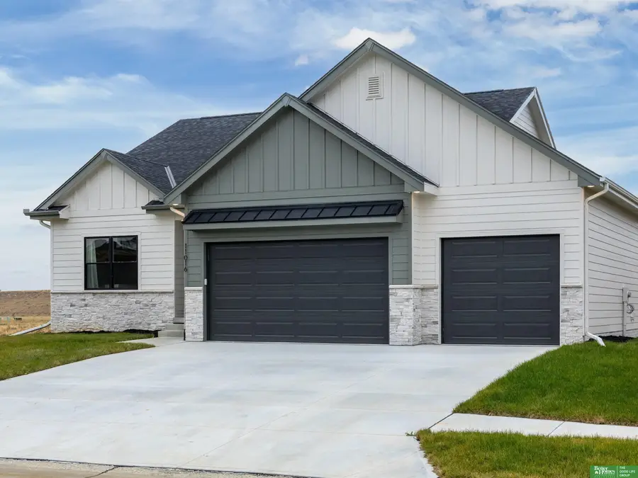 11016 S 218th Street, Gretna, NE 68028 - #2