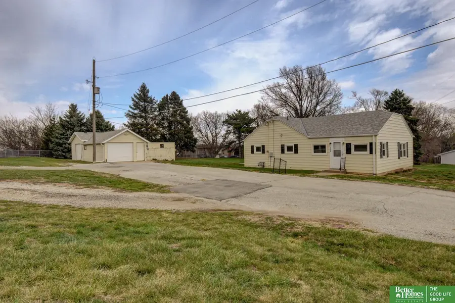 1706 Childs Road W, Bellevue, NE 68147 - #2