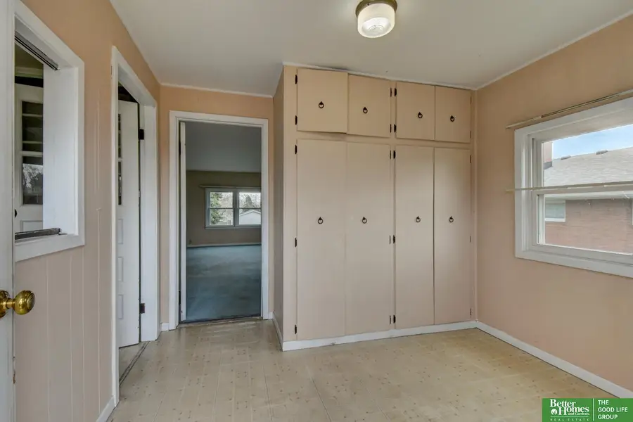 1706 Childs Road W, Bellevue, NE 68147 - #3