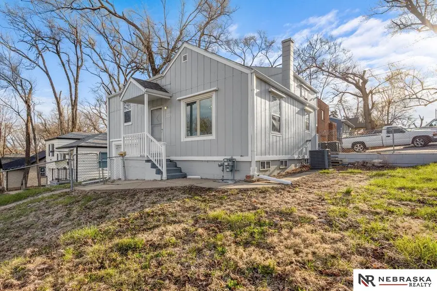 3701 N 43rd Street, Omaha, NE 68111 - #3