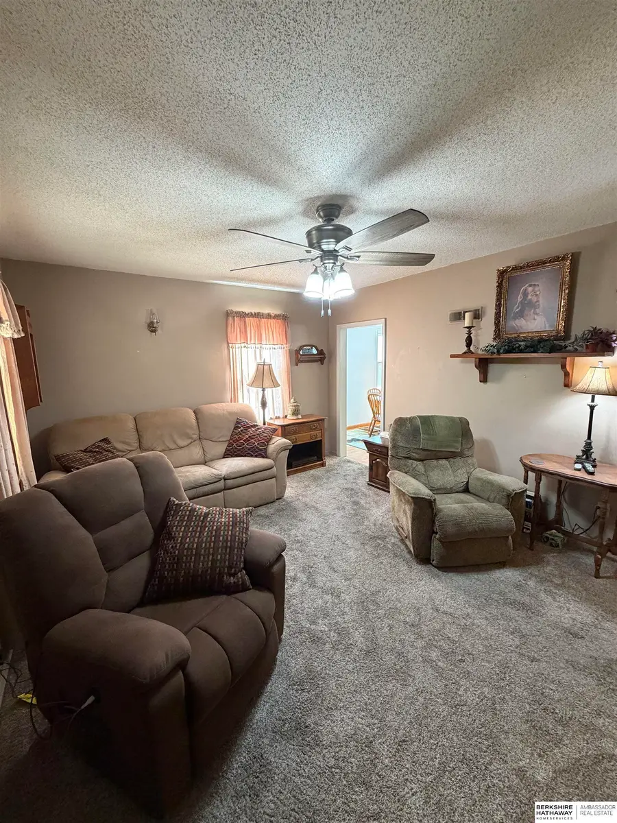 1610 W 5th Street, North Platte, NE 69101 - #3
