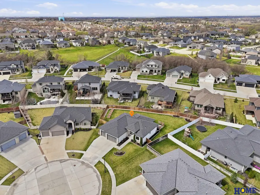 6516 Julia Circle, Lincoln, NE 68516 - #2