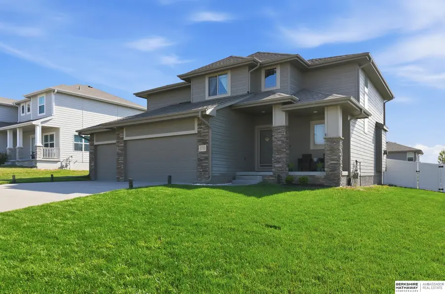 11715 S 110th Avenue, Papillion, NE 68046 - #2