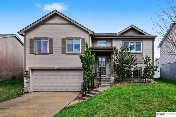 8520 Baker Street, Omaha, NE 68122