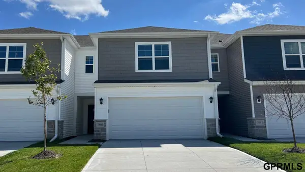 20604 Margo Street, Gretna, NE 68028