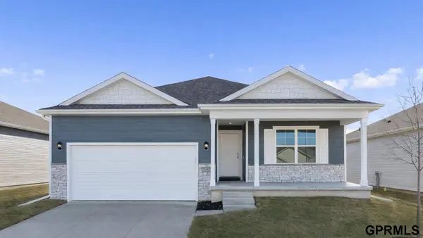 13676 Summit Street, Omaha, NE 68142