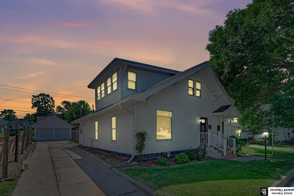 714 N Iowa Avenue, York, NE 68467 - #1