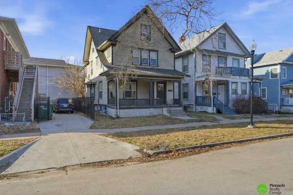 925, 929 Goodhue Boulevard, Lincoln, NE 68508 - #1