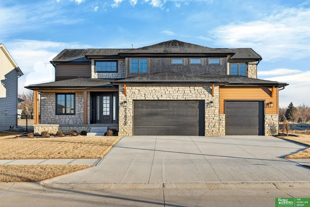 21828 Grover Street, Elkhorn, NE 68022 - #1